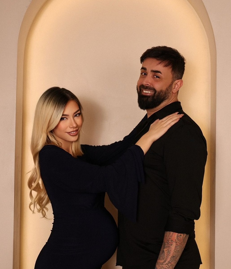 FOTO/ Alfio Rrotani prezanton partneren e re, çifti në pritje të një vajze!