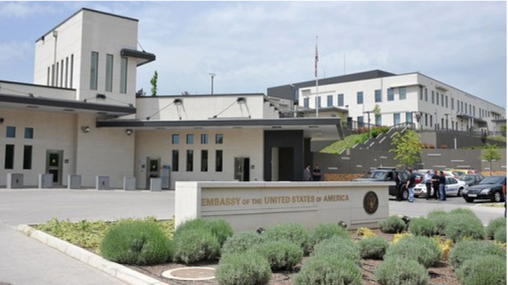 Shkarkohen ambasadorët amerikanë në Maqedoninë e Veriut dhe në Malin e Zi