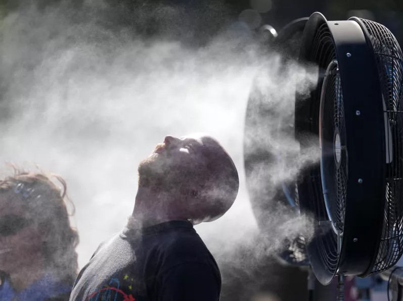 Nxehtësi e padurueshme në Australi, termometri regjistron gati 50 gradë Celsius