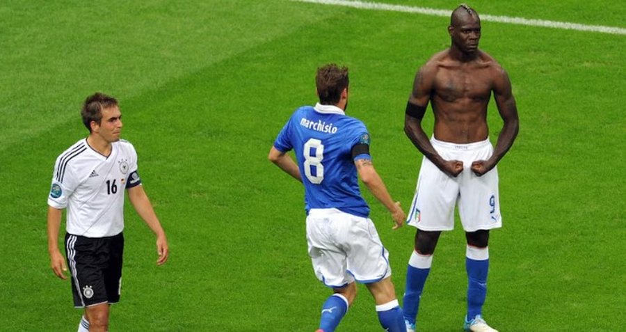 Balotelli transferohet në Lindjen e Mesme