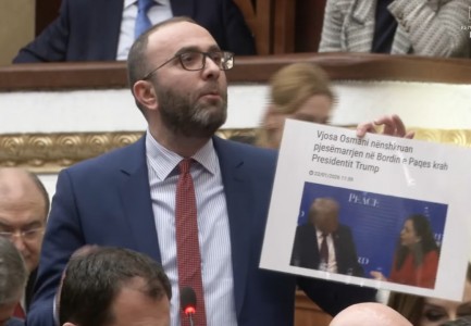 “Fjalimin plot urrejtje”, Bardhi-Ramës: E ke një hall! Begaj të dha autorizimin, pse s’ike në Davos?