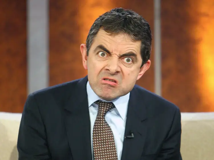 Fakte të pabesueshme për Rowan Atkinson, nga shpëtimi i familjes nga një aksident avioni tek lidhja me familjen mbretërore