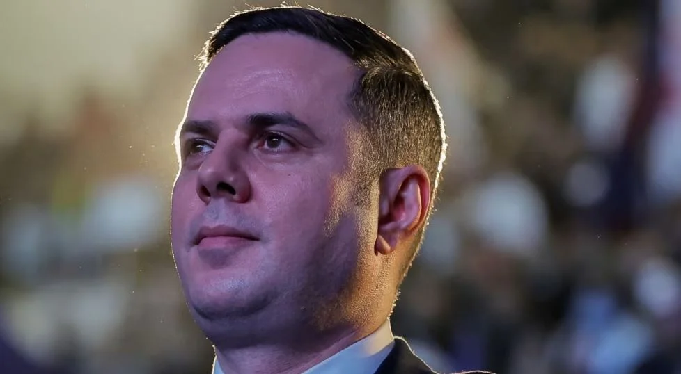 Kuvendi i LDK-së vendos: Abdixhiku mbetet kryetar