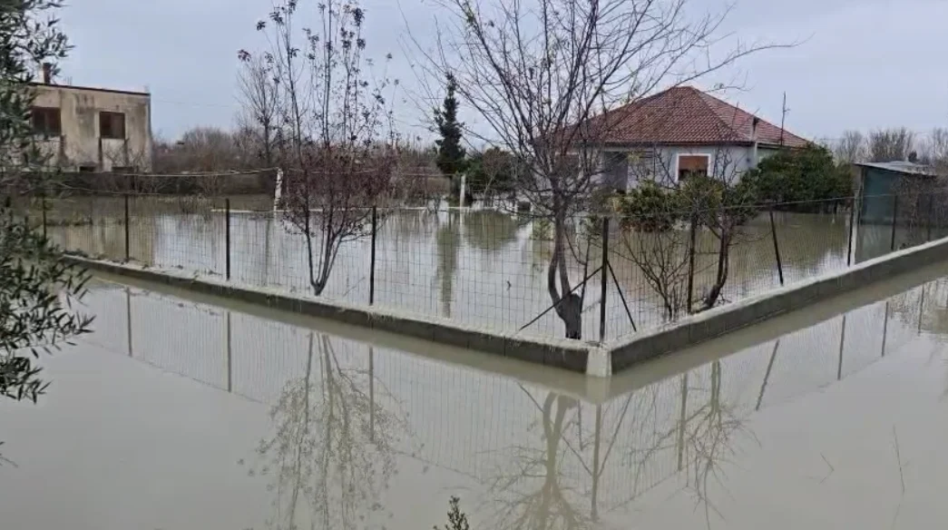 Përmbytjet në vend, Ministria e Mbrojtjes raporton situatën: Ja zonat që rrezikojnë