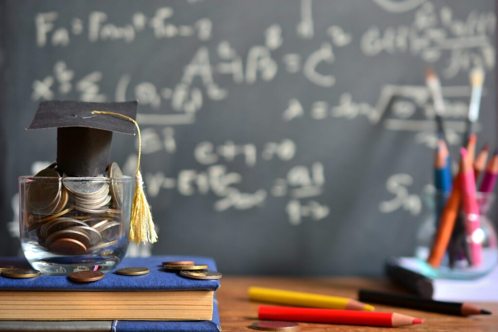 Arsimi, nuk ka kompensim direkt 480 ose 1000 euro! Do ketë rillogaritje tatimi pas plotësimit DIVA