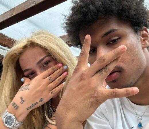 Loredana zbulon ‘fiksimin’ e ri të Adeyemit, çiftelinë!