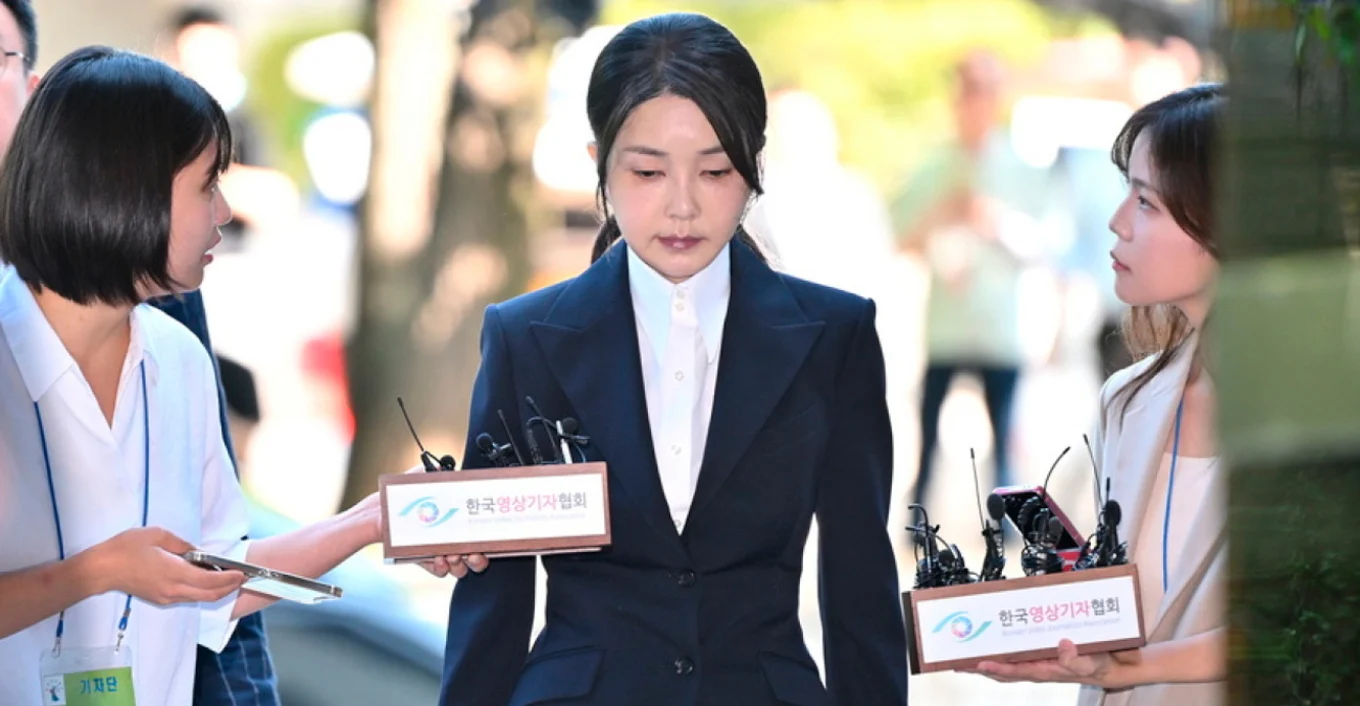 Pranoi dhurata të shtrenjta, ish-zonja e parë e Koresë së Jugut dënohet me 20 muaj burg për ryshfet