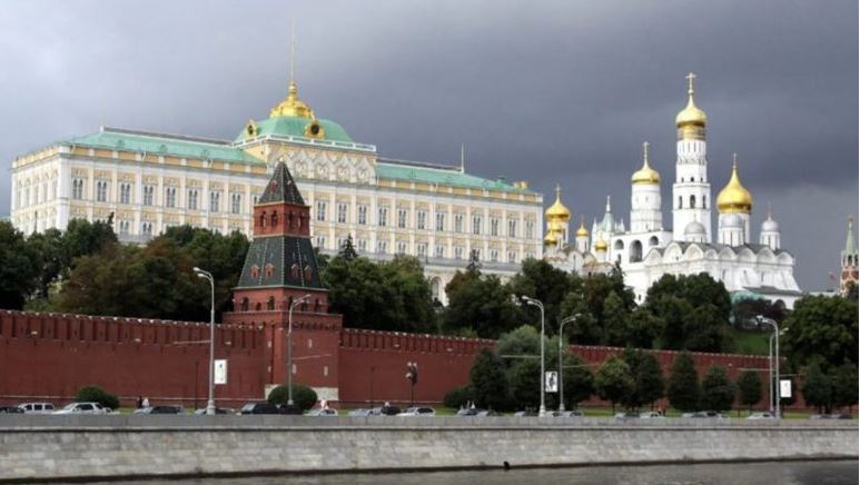 Kremlini: Donald Trump do të hyjë në historinë botërore nëse arrin që të marrë Groenlandën