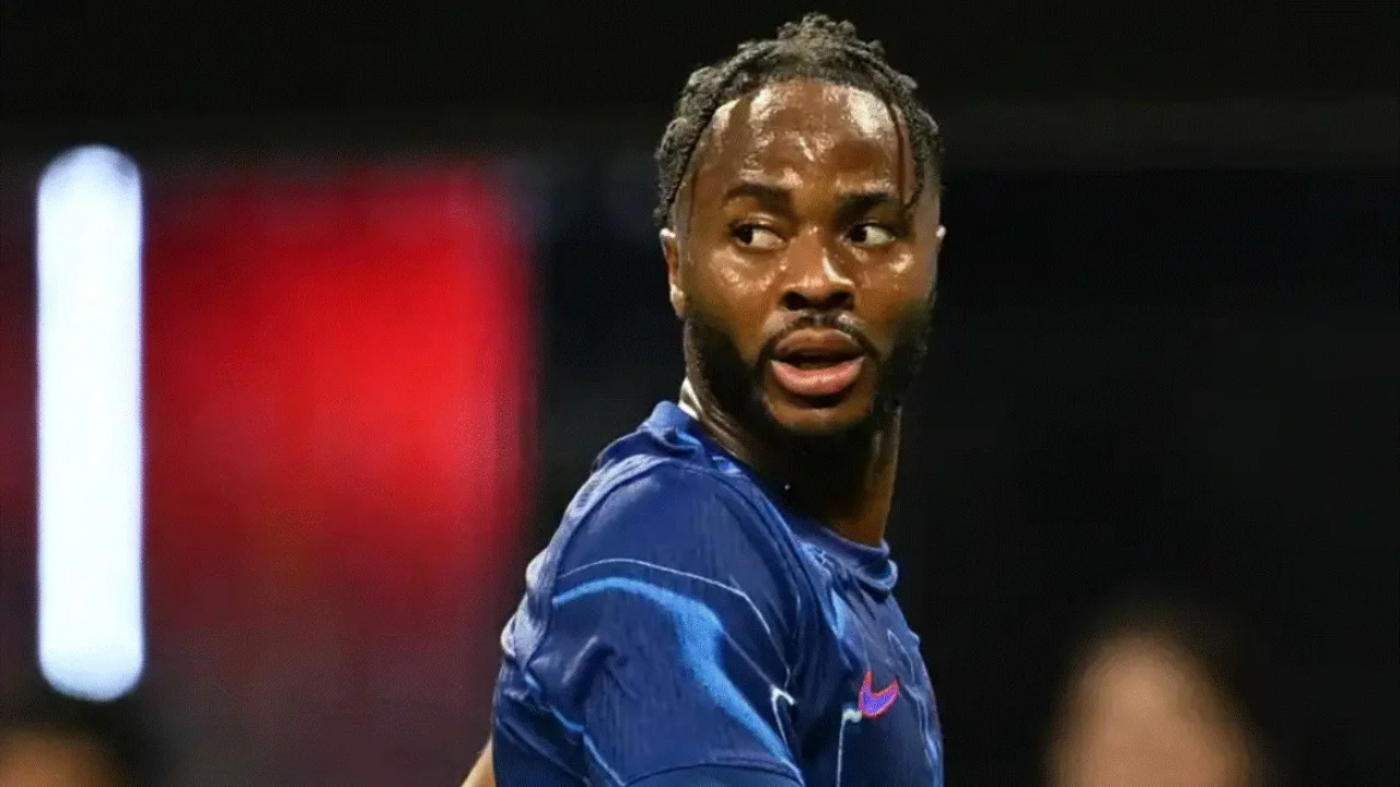 Napoli nis bisedimet me Chelsean për sulmuesin e harruar të Anglisë