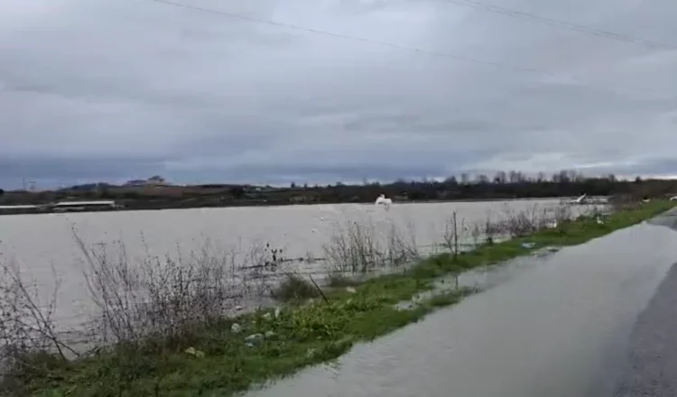 Situata me përmbytjet në Durrës/ Shtabi i Emergjencës raporton mbi gjendjen në terren