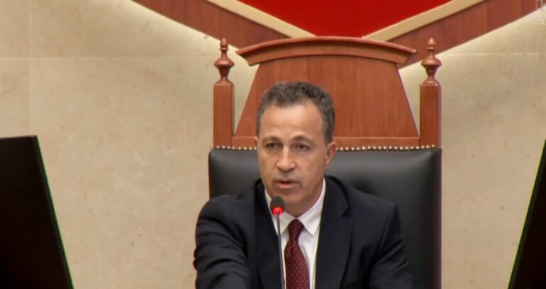 Mandati i Ballukut/ Peleshi iu përgjigjet akuzave të opozitës: Pse e shtyva mbledhjen e Këshillit të Imuniteteve