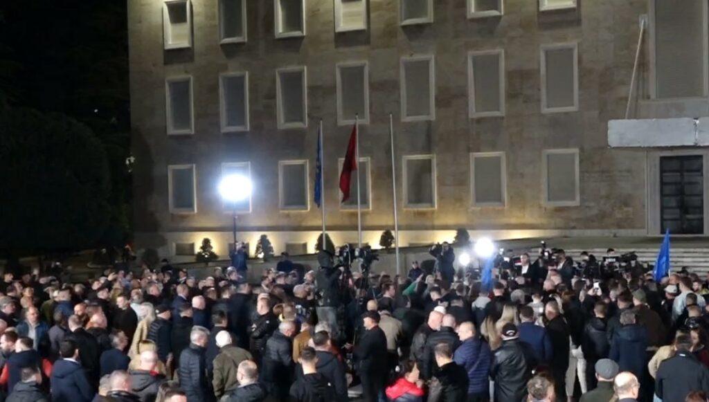 Sot protesta kombëtare e PD-së, rrugët që bllokohen në Tiranë