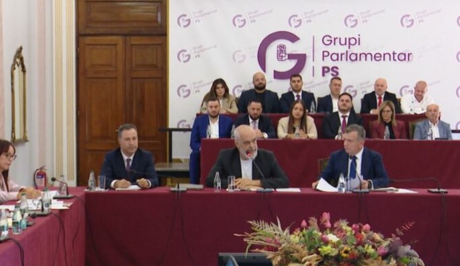 Mbledhja maratonë e Grupit Parlamentar të PS-së, nga fjalimi i Ramës te krerët e komisioneve! Çfarë do të diskutohet