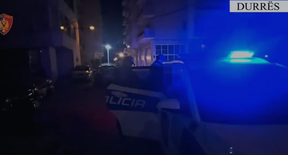Zbulohet një tjetër apartament prostitucioni në Vollga, si u kapën 2 brazilianet dhe 2 durrsakët (VIDEO)