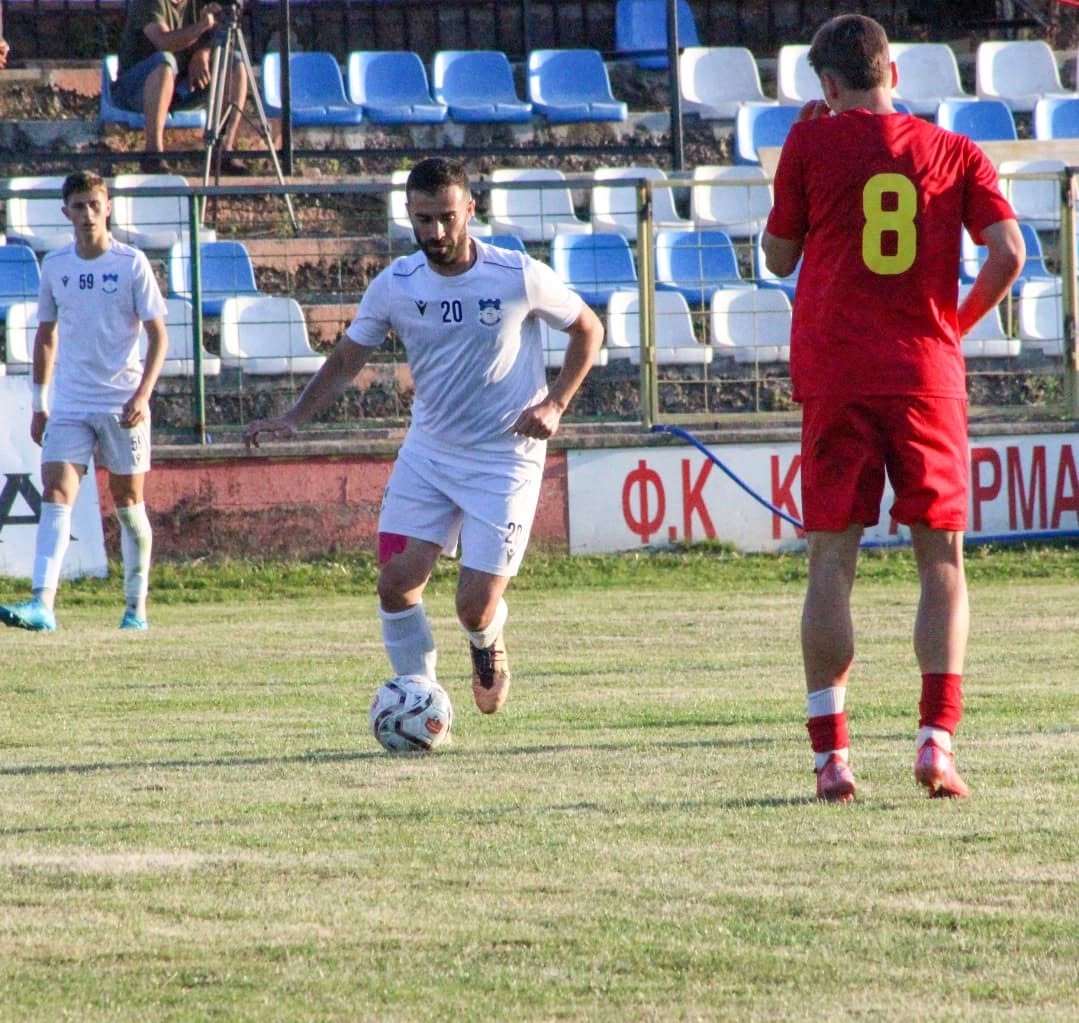 Teuta njofton largimin e mesfushorit Çyrbja