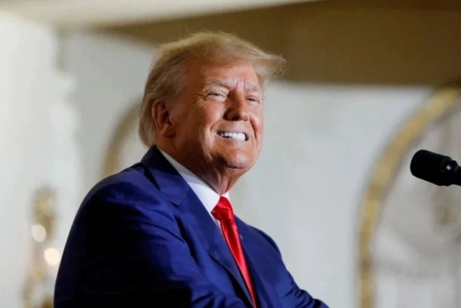 Trump paralajmëron Iranin: Armata masive është nisur, negocioni ose përballuni me një sulm më të fuqishëm!