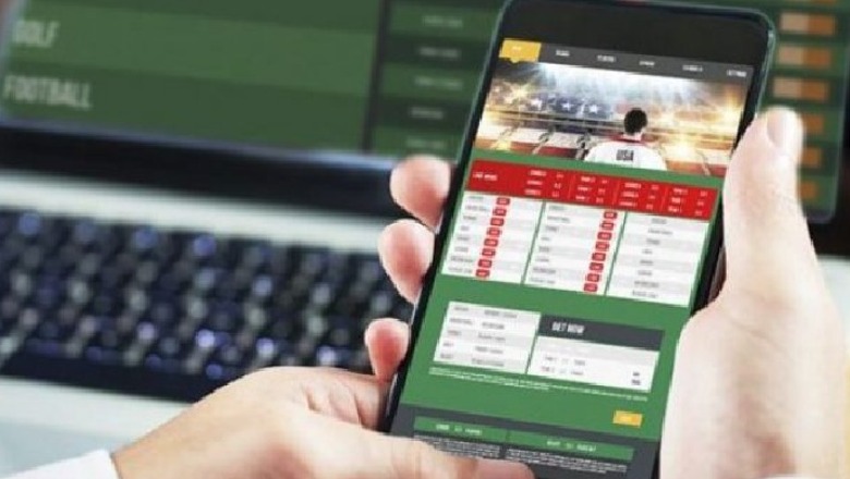 Po vendosnin baste me celular në lokal, 3 të proceduar në Durrës