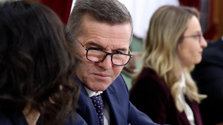 “Ajo ka zbatuar masën dhe nuk është paraqitur në detyrë”/ Avokati i Ballukut kërkon rrëzimin e kërkesës së SPAK: Të provohen pretendimet se rrezikon të prishë provat