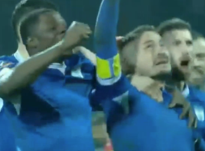 Kotobelli dhe emocionet për babain e ndarë nga jeta: Nuk ka lënë ndeshje pa më ndjekur në Durrës