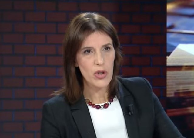 Klodiana Lala: Nëse Balluku shkon në zyrë, mund të arrestohet në flagrancë