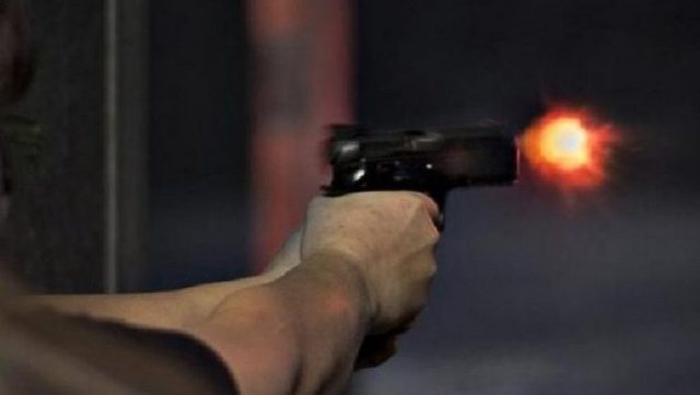 Plagosja me armë zjarri në Tiranë, policia jep detaje