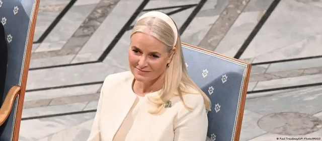 Dosjet e Epstein/ Zbulohen kontakte të ngushtë me princeshën e Norvegjisë