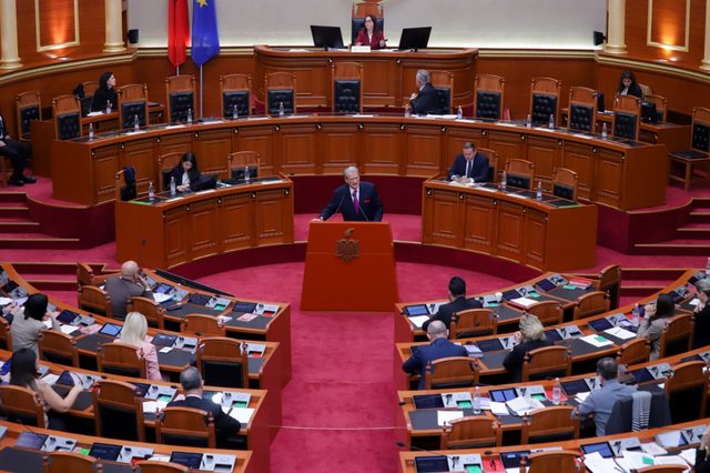 Berisha: Krimineli Tao është i implikuar në afera të rënda me kunatën e Fate Velës