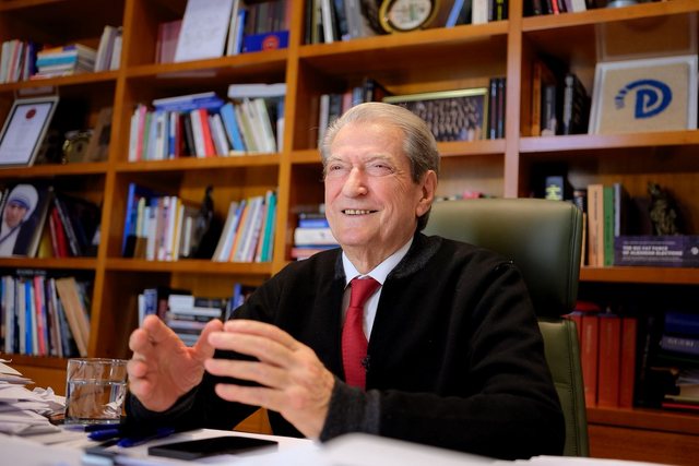 Berisha uron Shën Valentinin: Dashuria është e pashtershme, ajo është forca e shpirtit