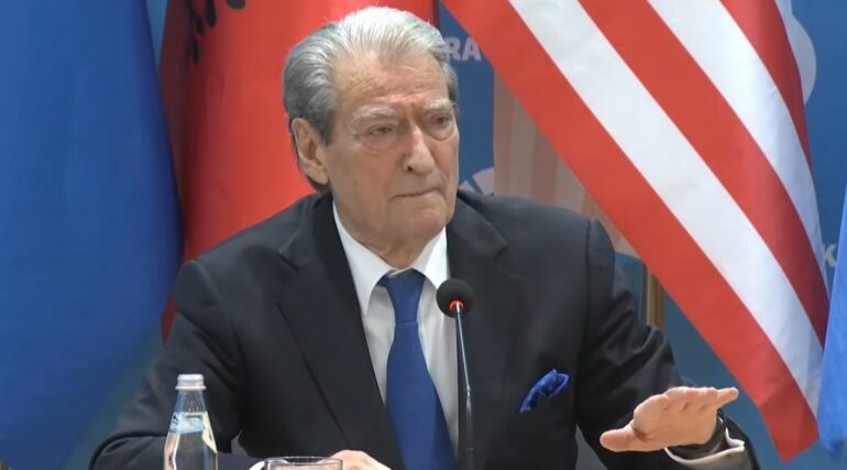 Berisha thirrje për mobilizim: 10 shkurti, ditë kyçe e kryengritjes kundër regjimit