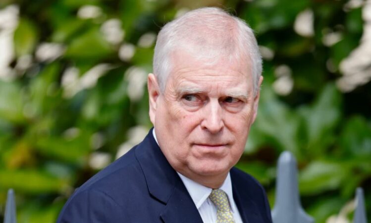 I doli emri në dosjet e Epstein, BBC: Ish-Princi Andrew është larguar nga Kështjella Windsor