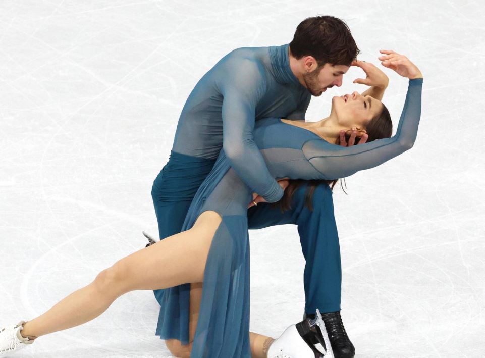 Fitorja e Francës në patinazh artistik, ndizet debati i abuzimit seksual…