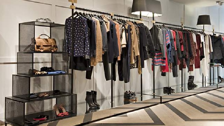 Nga emigrimi tek inflacioni, pse shqiptarët po blejnë më pak rroba e këpucë