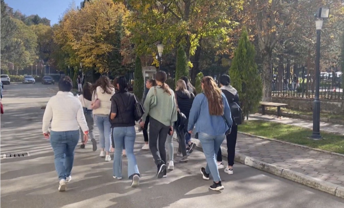 Nga Shqipëria ikën 18 300 të rinj brenda një viti, tkurrja më e lartë në Europë