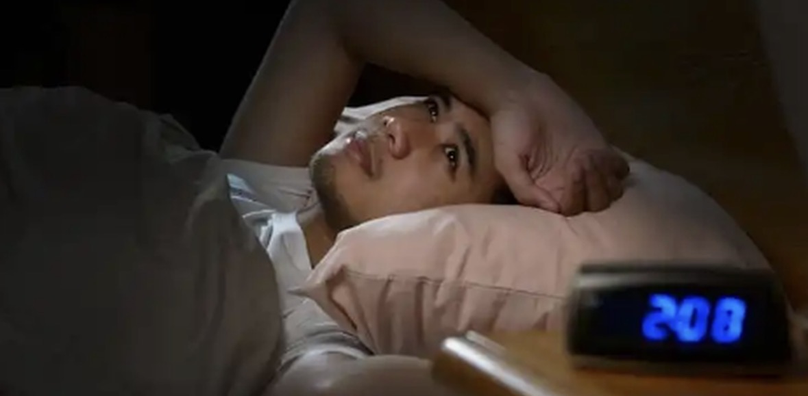 Si ndikon gjumi i pamjaftueshëm në shëndet 