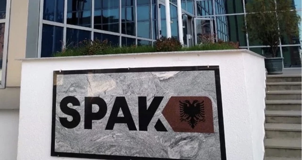 20 mijë euro ryshfet për ekstradimin/ SPAK dërgon për gjykim ish-gardistin Zef Mali dhe dy të tjerë