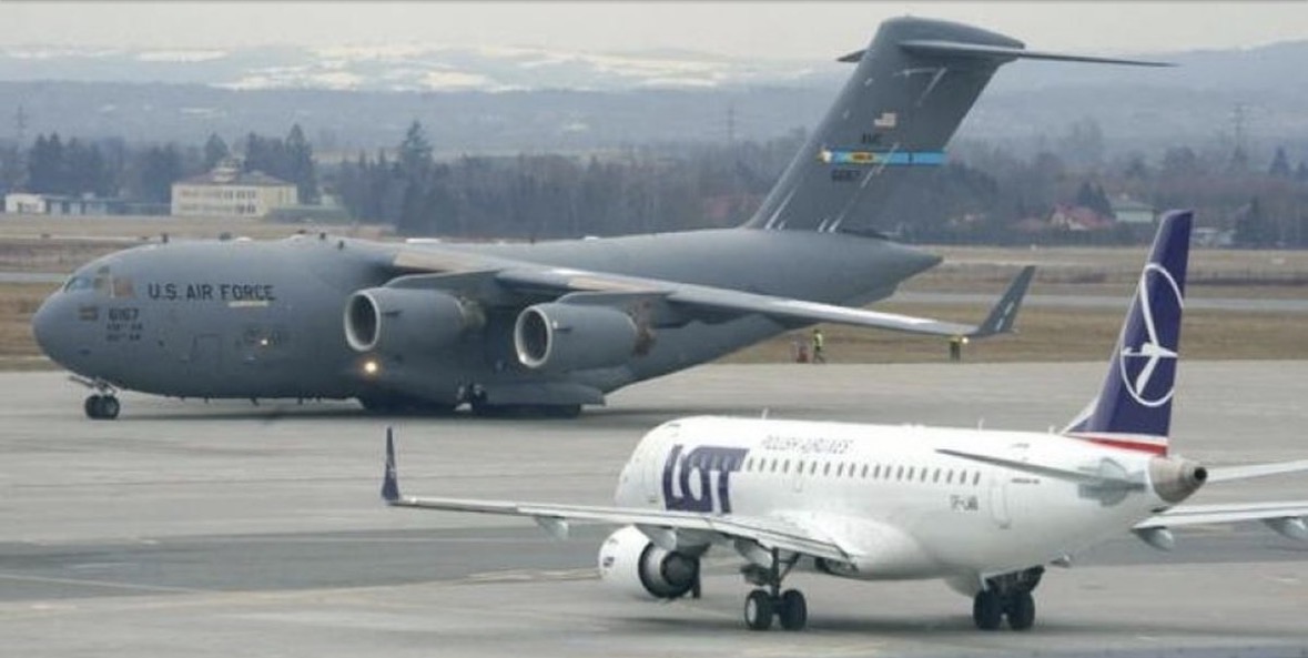 Lufta në Ukrainë/ Dy aeroporte në Poloni mbyllen për shkak të sulmeve ajrore ruse 