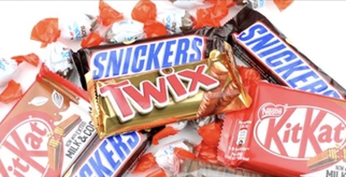 Rrezik për disa lloje kanceri dhe sëmundjesh/ Nivele të larta arseniku në 28 karamele: Kit Kat, Twix, Snickers dhe karamelet e tjera 