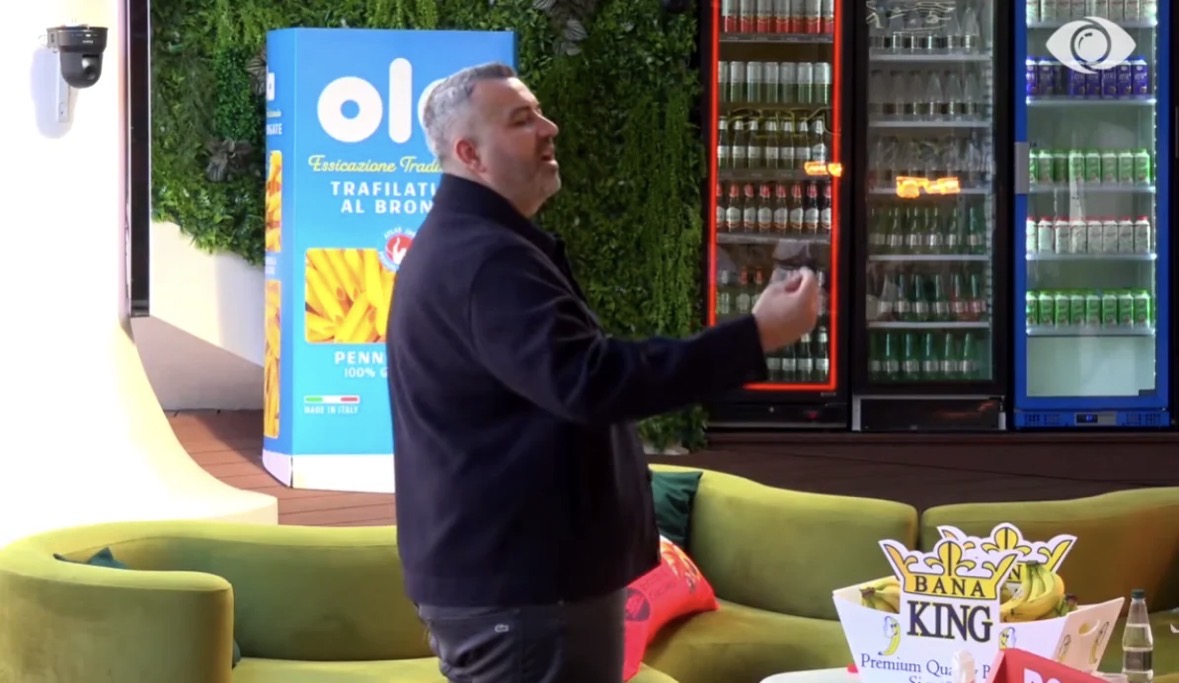 “Familja ime i ka dhënë bukë”/ Rogerti për Selinën: Kam shumë gjëra që s’dua t’i përmend, turp