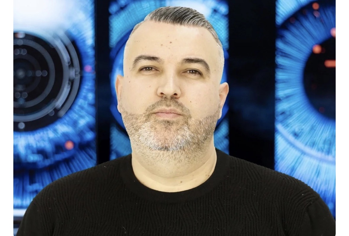 Nuk do ta njihni! Ja si dukej Rogert Sterkaj vite më parë