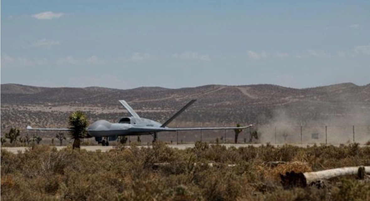 12 avionë luftarakë amerikanë F-22 mbërrijnë në bazën ajrore në Izraelin jugor