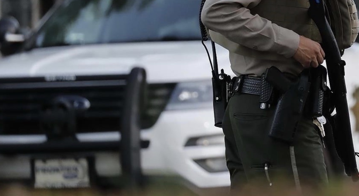 Sulm me thikë në Washington, vriten 4 persona në rrugë! Efektivët qëllojnë për vdekje autorin