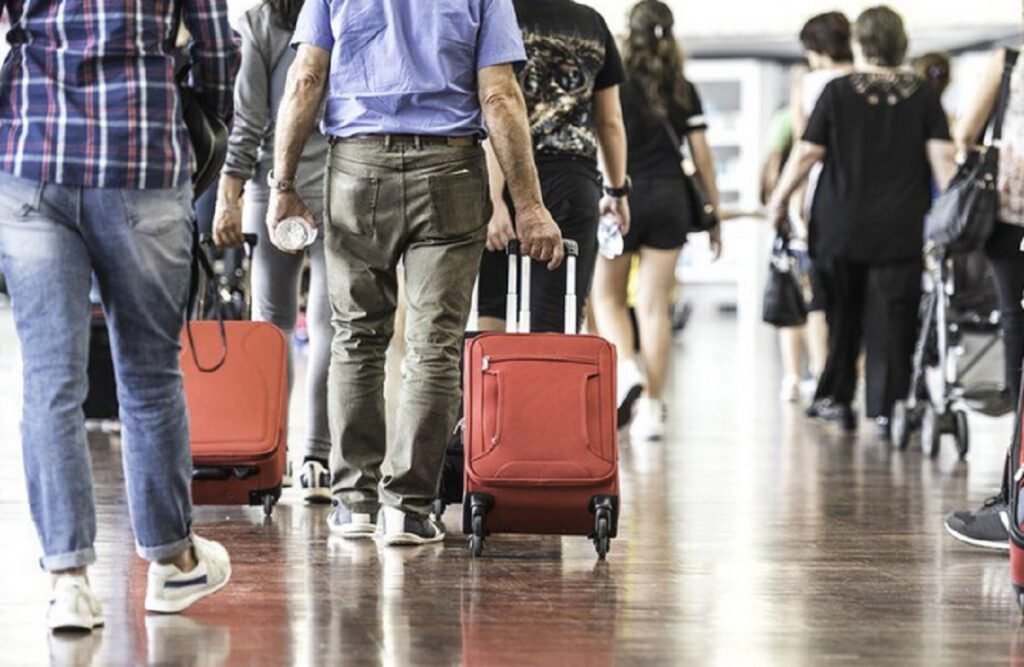 Eurostat: Pas pandemisë, për 4 vjet, nga Shqipëria kanë ikur të paktën 180 mijë persona (pa Greqinë)