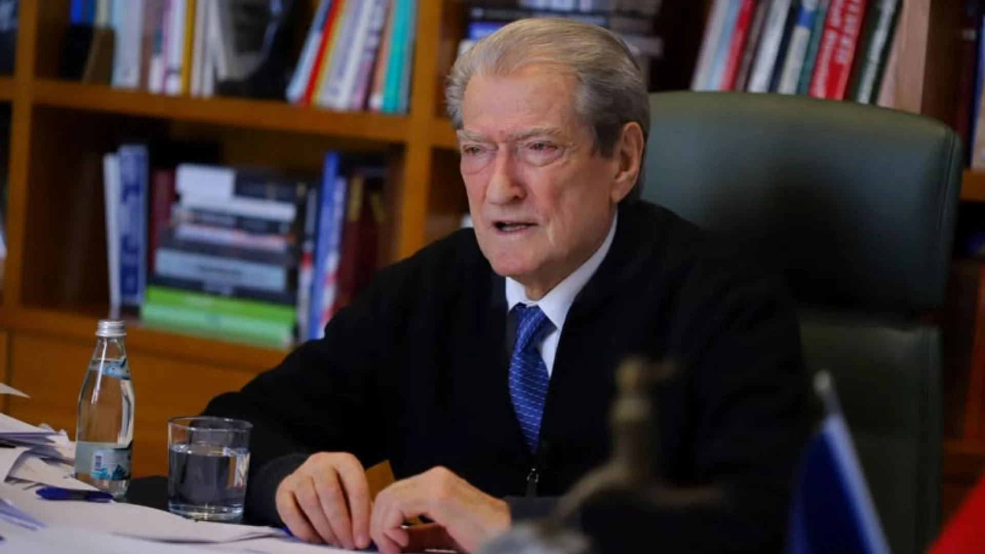 Dhunimi i avokatit Kujtim Cakrani në Vlorë, reagon Berisha: Një akt kriminal shtetëror i shëmtuar