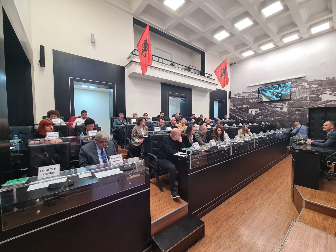 Rinis mbledhja e Këshillit Bashkiak Durrës, sigurohet kuorumi