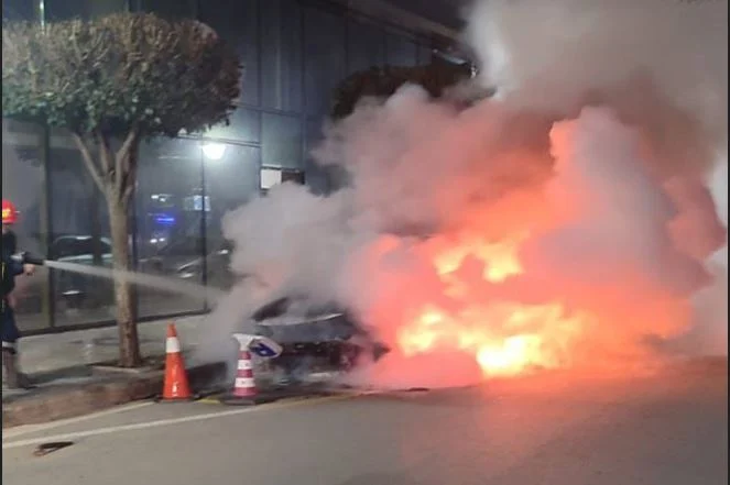 Digjet gjatë natës një “Range Rover”, mjeti në pronësi të një personi me precedent penal