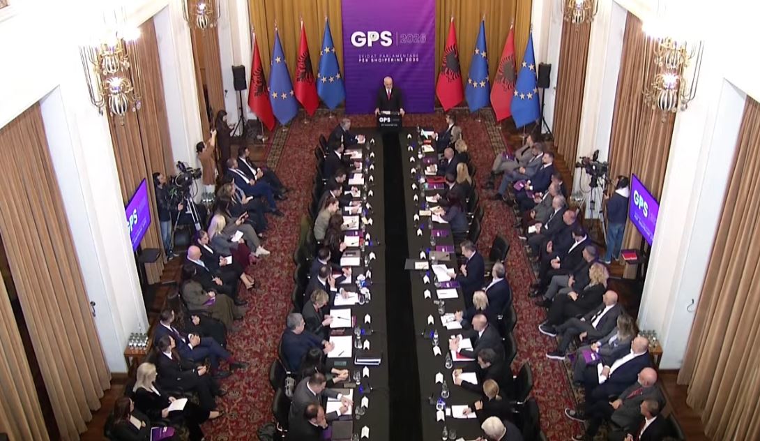 Pezullimi i Ballukut/ Rama: Gjyqësori rrezikon të gjymtojë aftësinë e pushtetit ekzekutiv dhe legjislativ, kësaj i thonë “hapu dhe”