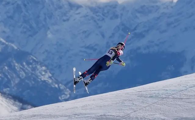 Fansat shokohen nga rrëzimi i skiatores 41-vjeçare që u dërgua në spital me helikopter