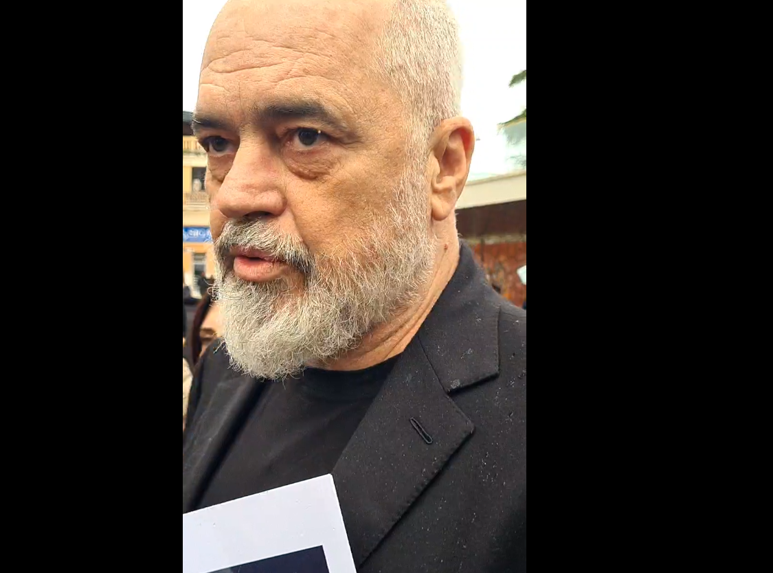 “Projekti TID nuk ndalet”/ Rama pas përfundimit të takimit me banorët e Durrësit: Ata që krijojnë probleme, i shkojnë nga pas një 80-vjeçari