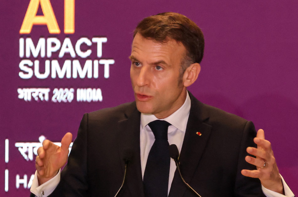 Macron përplaset me SHBA-në për rregullimin e IA: Fëmijët nuk mund të jenë subjekt prove
