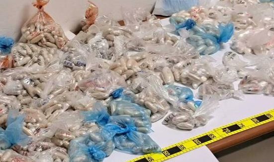 Ktheu apartamentin në laborator droge, arrestohet 24-vjeçari shqiptar në Itali